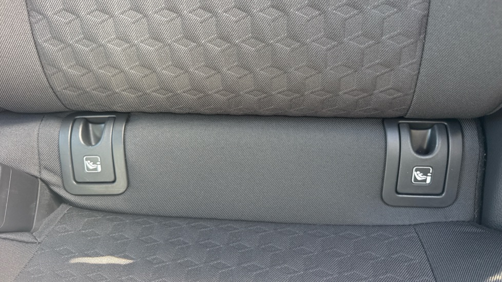 Toyota Yaris 1.5 Hybrid Icon 5dr CVT Hybrid Hatchback - Image 14