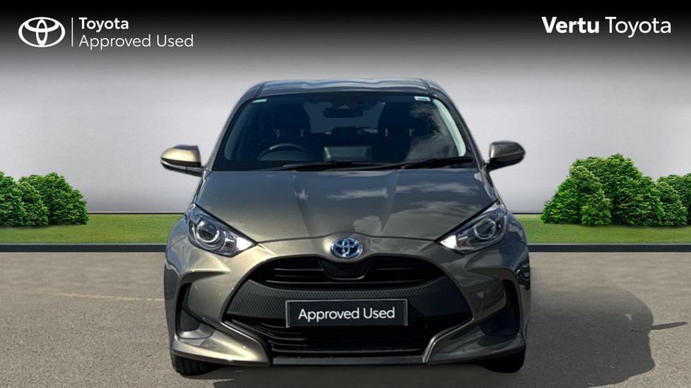 Toyota Yaris 1.5 Hybrid Icon 5dr CVT Hybrid Hatchback - Image 22