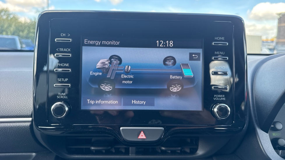 Toyota Yaris 1.5 Hybrid Icon 5dr CVT Hybrid Hatchback - Image 41