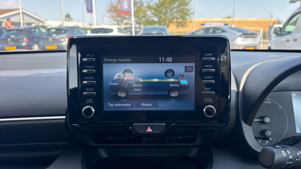 Toyota Yaris 1.5 Hybrid Icon 5dr CVT Hybrid Hatchback - Image 41