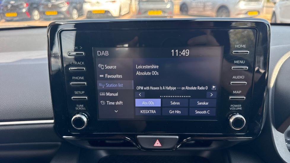 Toyota Yaris 1.5 Hybrid Icon 5dr CVT Hybrid Hatchback - Image 43