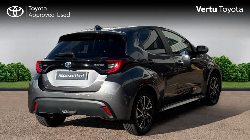 Toyota Yaris 1.5 Hybrid Design 5dr CVT Hybrid Hatchback - Image 2