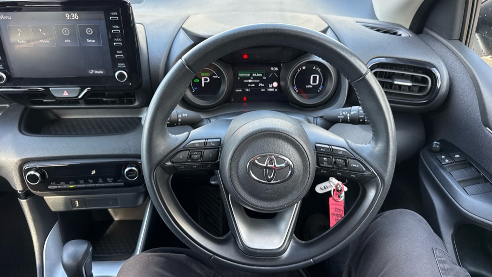Toyota Yaris 1.5 Hybrid Design 5dr CVT Hybrid Hatchback - Image 10