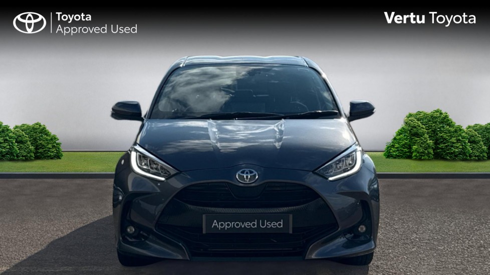 Toyota Yaris 1.5 Hybrid Design 5dr CVT Hybrid Hatchback - Image 22