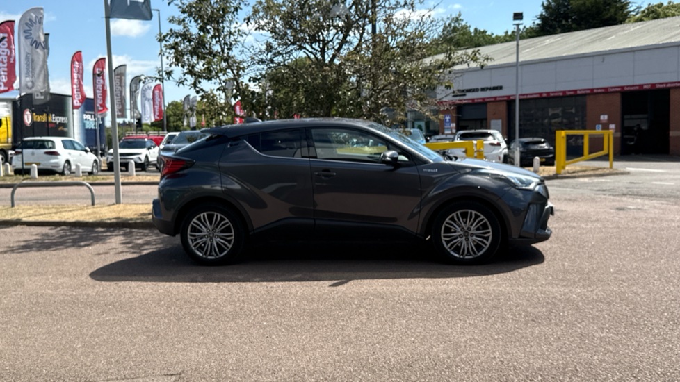 Toyota C-HR 1.8 Hybrid Excel 5dr CVT Hybrid Hatchback - Image 23