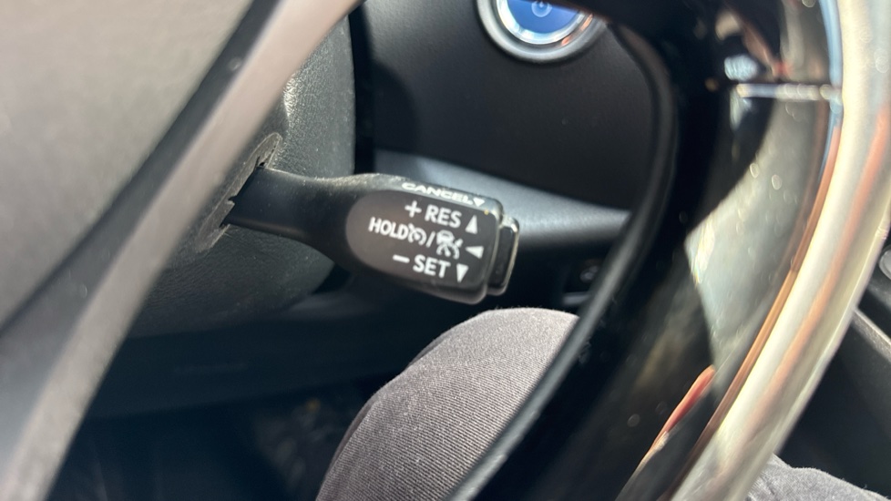 Toyota C-HR 1.8 Hybrid Excel 5dr CVT Hybrid Hatchback - Image 47