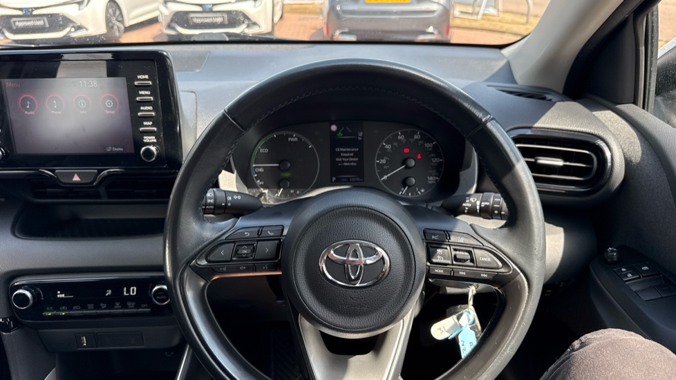 Toyota Yaris 1.5 Hybrid Icon 5dr CVT Hybrid Hatchback - Image 7