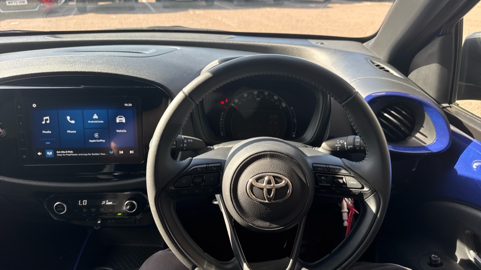 Toyota Aygo X 1.0 VVT-i Edge 5dr Petrol Hatchback - Image 7