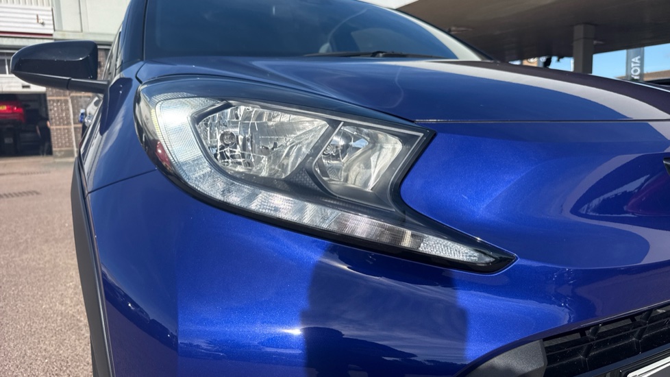 Toyota Aygo X 1.0 VVT-i Edge 5dr Petrol Hatchback - Image 20