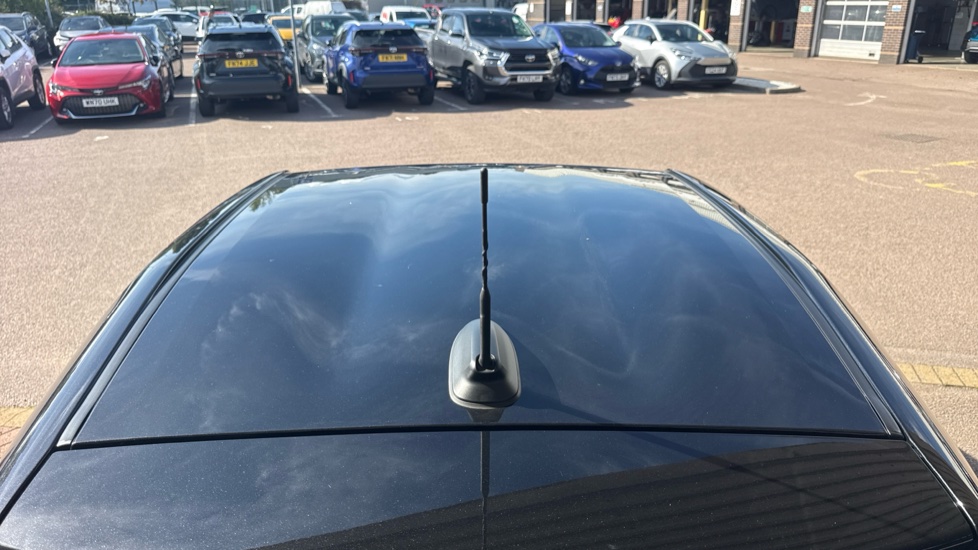 Toyota Aygo X 1.0 VVT-i Edge 5dr Petrol Hatchback - Image 29