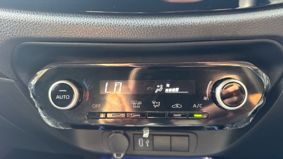 Toyota Aygo X 1.0 VVT-i Edge 5dr Petrol Hatchback - Image 35
