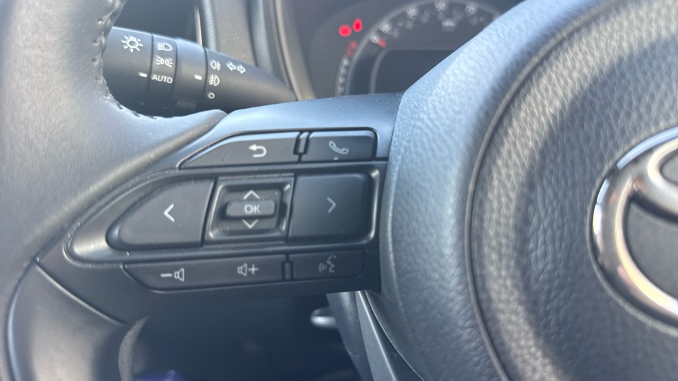 Toyota Aygo X 1.0 VVT-i Edge 5dr Petrol Hatchback - Image 39