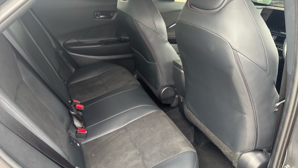 Toyota C-HR 2.0 Hybrid GR Sport 5dr CVT Hybrid Hatchback - Image 8