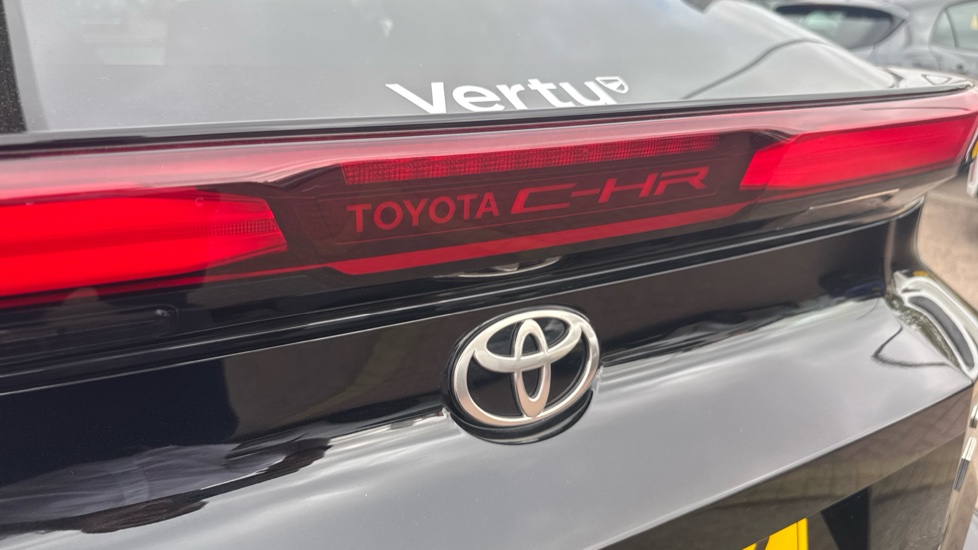 Toyota C-HR 2.0 Hybrid GR Sport 5dr CVT Hybrid Hatchback - Image 38