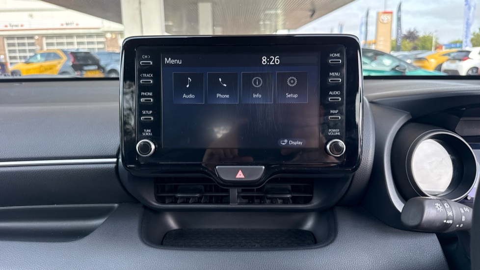 Toyota Yaris 1.5 Hybrid Design 5dr CVT Hybrid Hatchback - Image 9