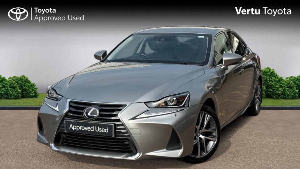 Lexus IS 300h Advance 4dr CVT Auto Hybrid Saloon - Image 3