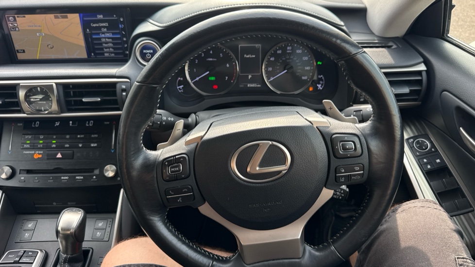 Lexus IS 300h Advance 4dr CVT Auto Hybrid Saloon - Image 10