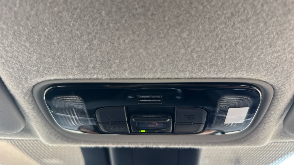 Toyota Yaris 1.5 Hybrid Icon 5dr CVT Hybrid Hatchback - Image 48