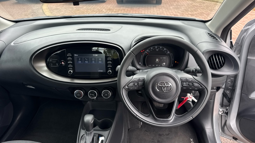 Toyota Aygo X 1.0 VVT-i Pure 5dr Auto Petrol Hatchback - Image 6