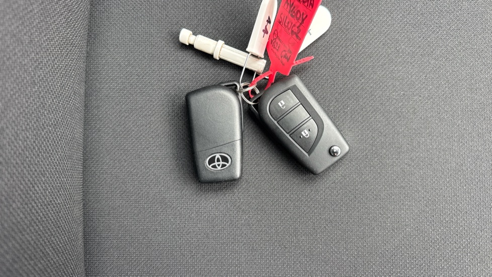 Toyota Aygo X 1.0 VVT-i Pure 5dr Auto Petrol Hatchback - Image 28
