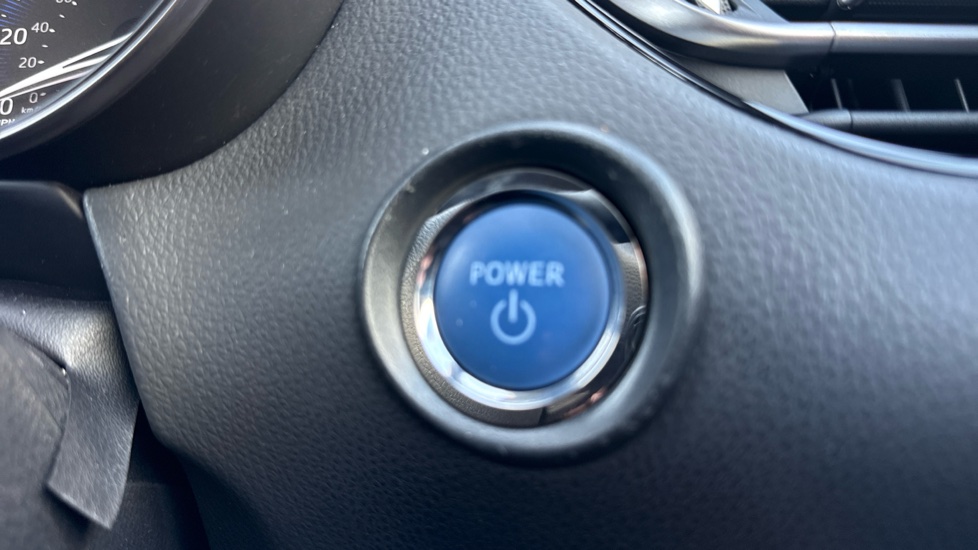 Toyota C-HR 1.8 Hybrid Excel 5dr CVT Hybrid Hatchback - Image 16