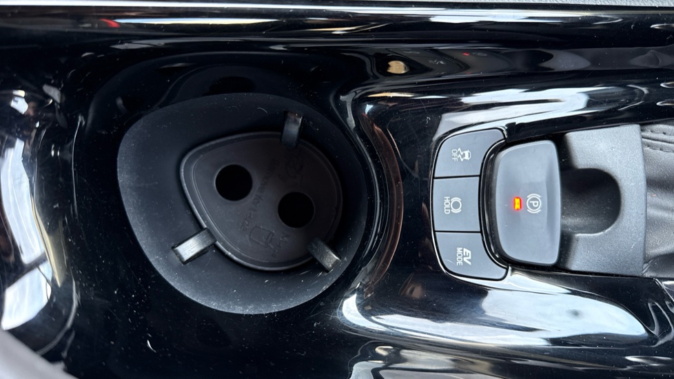 Toyota C-HR 1.8 Hybrid Excel 5dr CVT Hybrid Hatchback - Image 46