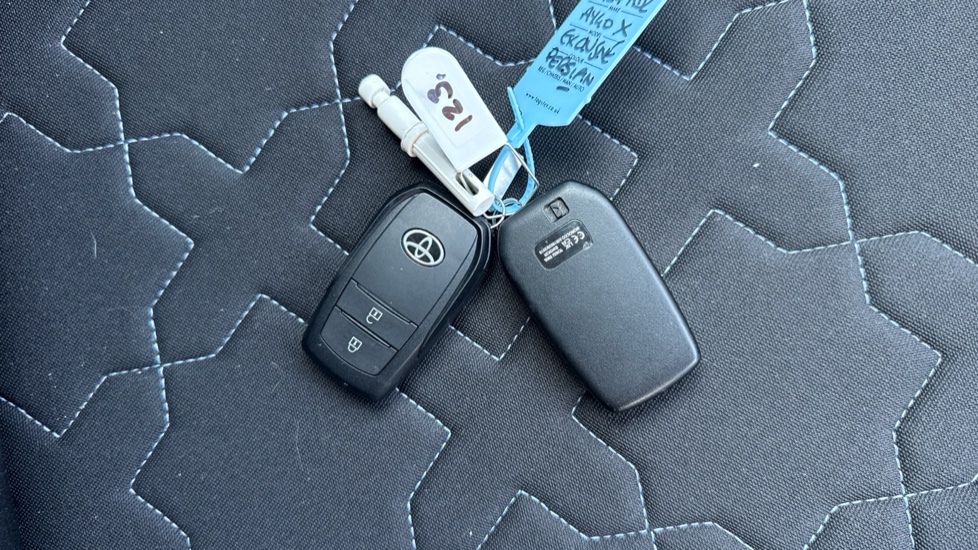 Toyota Aygo X 1.0 VVT-i Exclusive 5dr Petrol Hatchback - Image 28