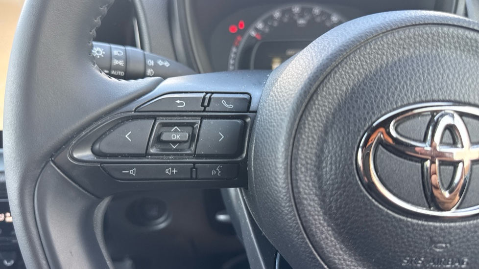 Toyota Aygo X 1.0 VVT-i Exclusive 5dr Petrol Hatchback - Image 40
