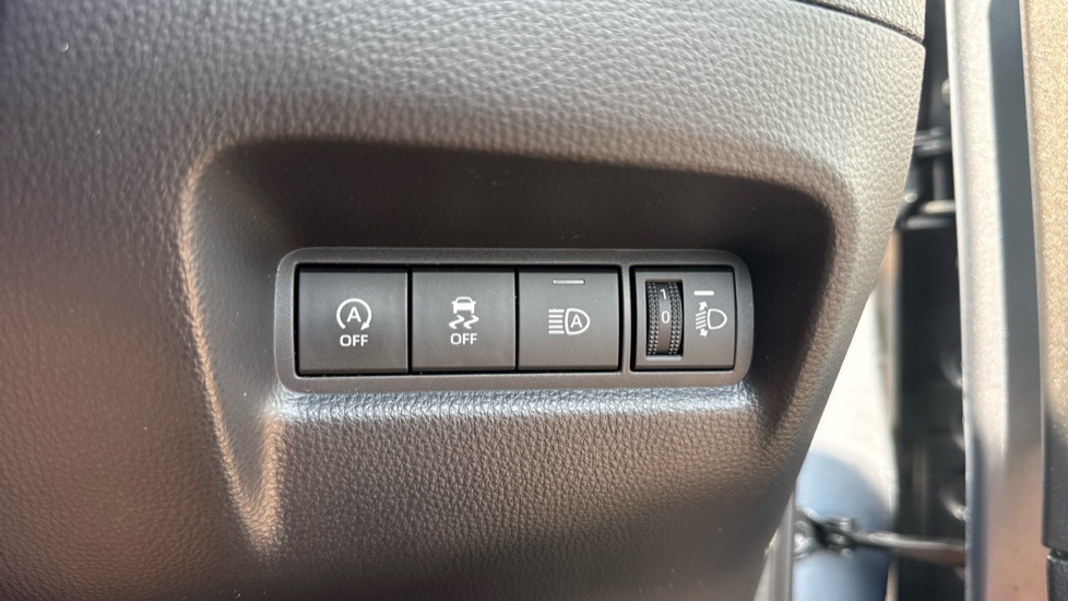 Toyota Aygo X 1.0 VVT-i Exclusive 5dr Petrol Hatchback - Image 48