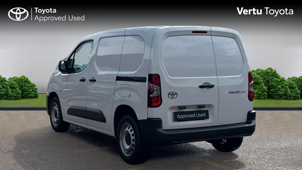 Toyota Proace City L1 Diesel 1.5D 100 Active Van - Image 4