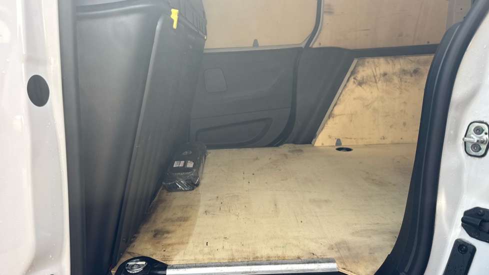 Toyota Proace City L1 Diesel 1.5D 100 Active Van - Image 15