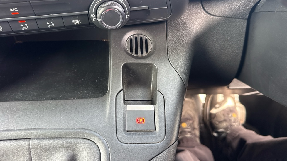 Toyota Proace City L1 Diesel 1.5D 100 Active Van - Image 46