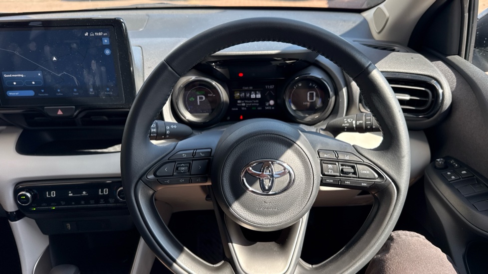Toyota Yaris 1.5 Hybrid Excel 5dr CVT Hybrid Hatchback - Image 7