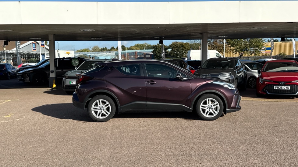 Toyota C-HR 1.8 Hybrid Icon 5dr CVT Hybrid Hatchback - Image 23