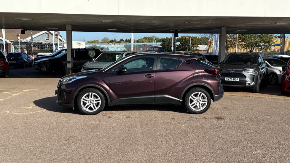 Toyota C-HR 1.8 Hybrid Icon 5dr CVT Hybrid Hatchback - Image 24