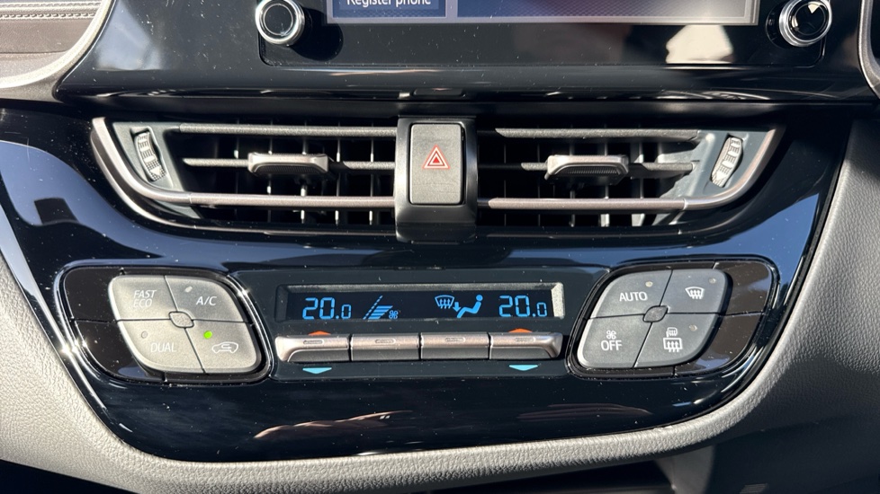 Toyota C-HR 1.8 Hybrid Icon 5dr CVT Hybrid Hatchback - Image 34
