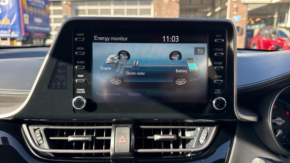 Toyota C-HR 1.8 Hybrid Icon 5dr CVT Hybrid Hatchback - Image 40