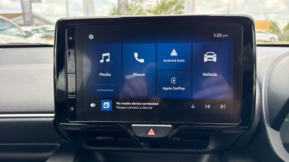 Toyota Yaris 1.5 Hybrid Design 5dr CVT Hybrid Hatchback - Image 9