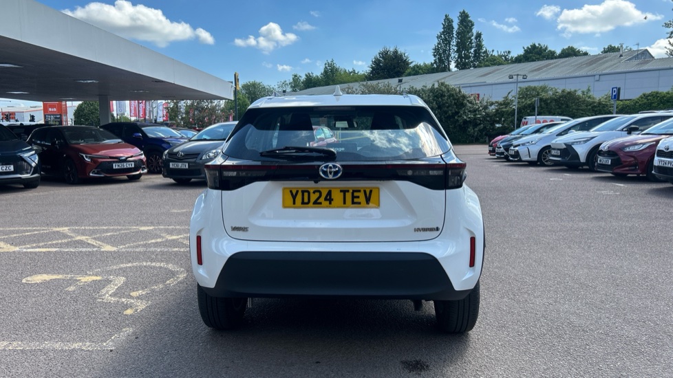Toyota Yaris Cross 1.5 Hybrid Icon 5dr CVT Hybrid Estate - Image 26