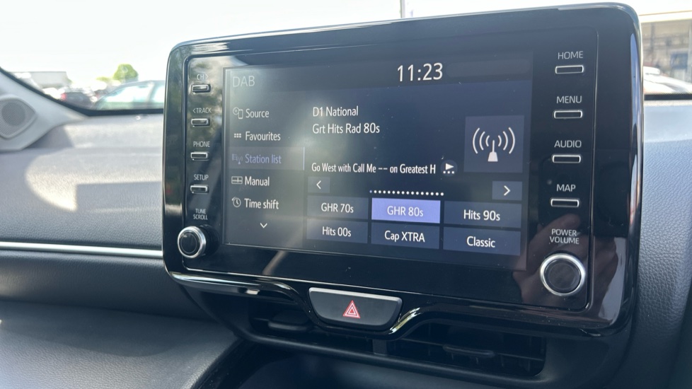 Toyota Yaris Cross 1.5 Hybrid Icon 5dr CVT Hybrid Estate - Image 34