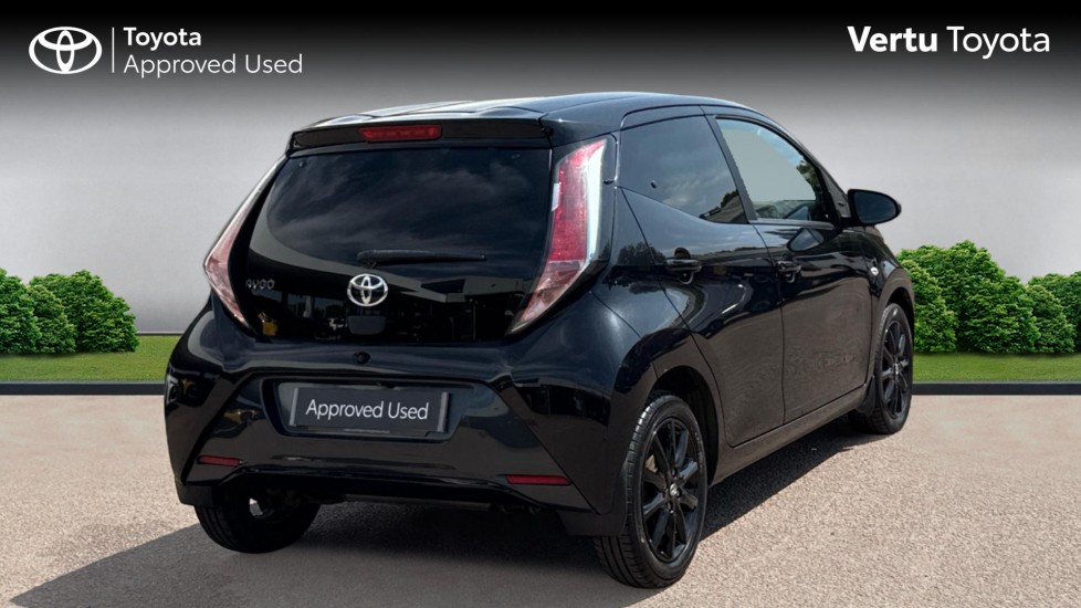 Toyota Aygo 1.0 VVT-i X-Style 5dr Petrol Hatchback - Image 2