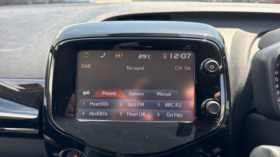 Toyota Aygo 1.0 VVT-i X-Style 5dr Petrol Hatchback - Image 9