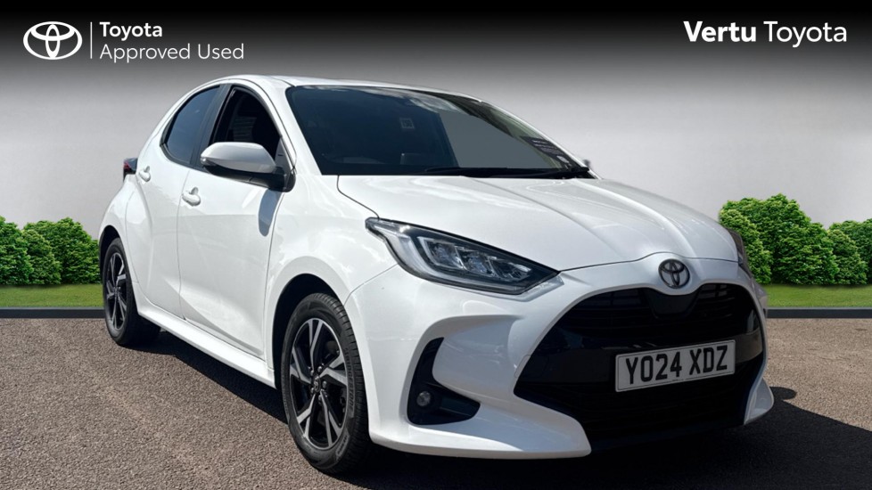 Toyota Yaris 1.5 Hybrid Design 5dr CVT Hybrid Hatchback - Image 1