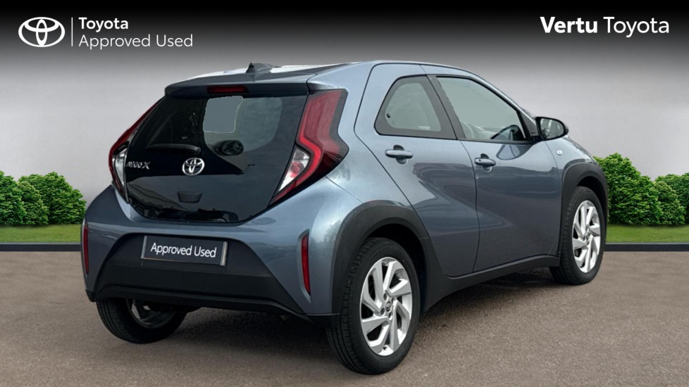 Toyota Aygo X 1.0 VVT-i Pure 5dr Petrol Hatchback - Image 2