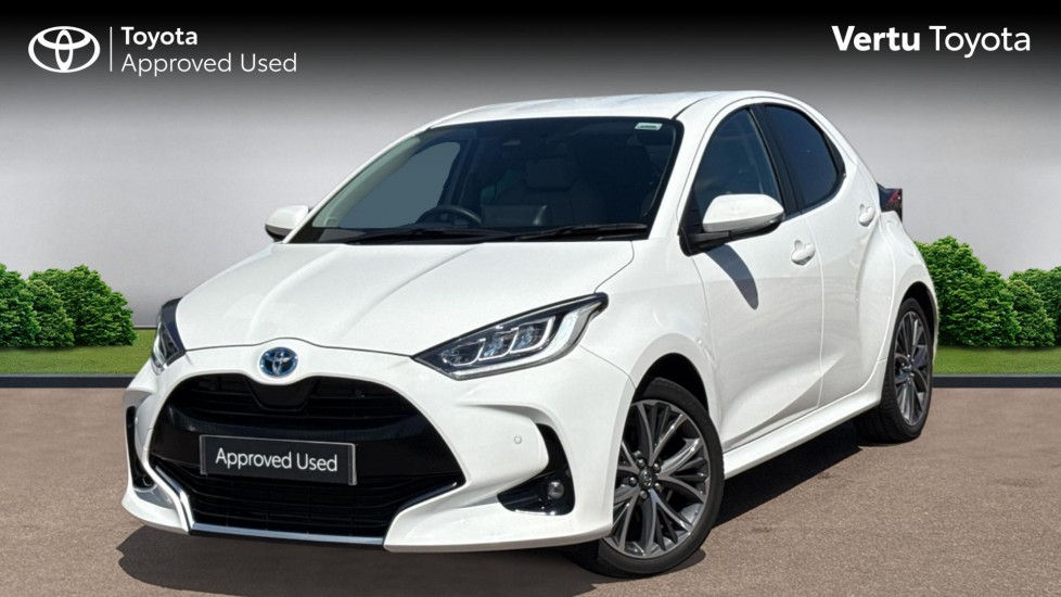 Toyota Yaris 1.5 Hybrid Excel 5dr CVT Hybrid Hatchback - Image 3