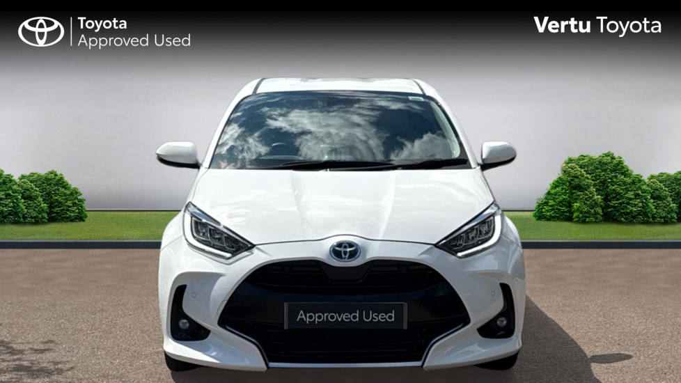 Toyota Yaris 1.5 Hybrid Excel 5dr CVT Hybrid Hatchback - Image 22