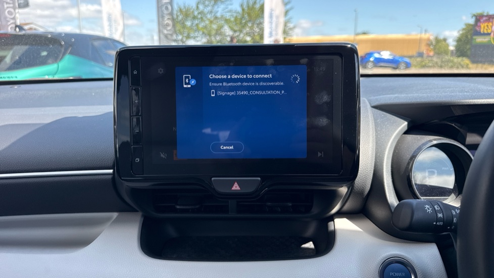 Toyota Yaris 1.5 Hybrid Excel 5dr CVT Hybrid Hatchback - Image 39