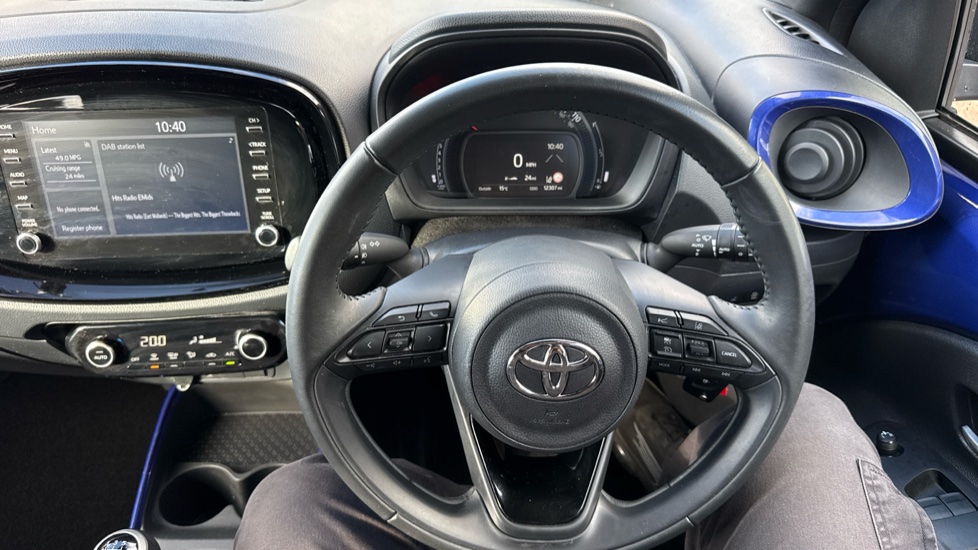 Toyota Aygo X 1.0 VVT-i Edge 5dr Petrol Hatchback - Image 10