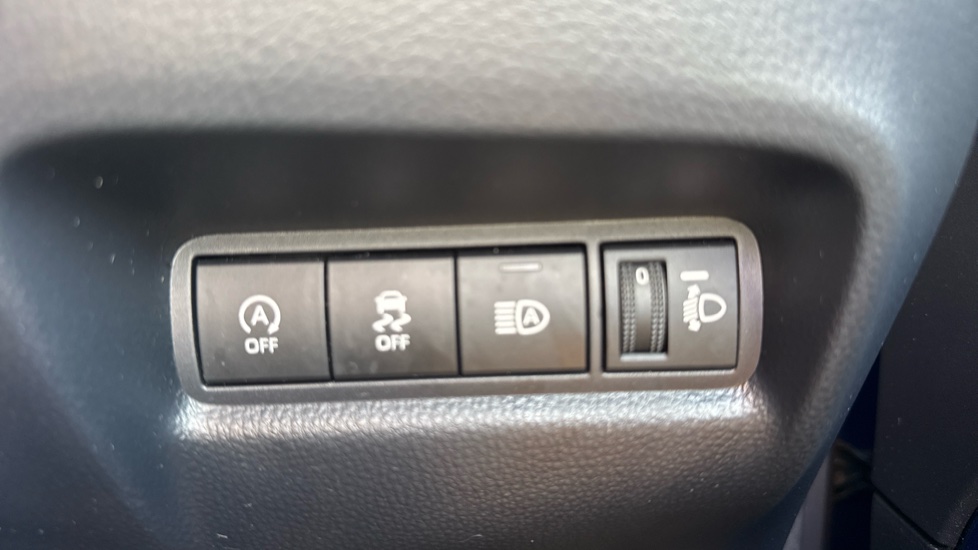 Toyota Aygo X 1.0 VVT-i Edge 5dr Petrol Hatchback - Image 47