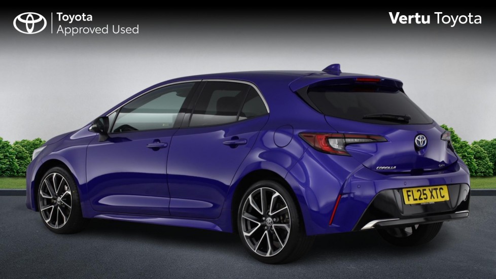 Toyota Corolla 1.8 Hybrid Excel 5dr CVT Hybrid Hatchback - Image 4